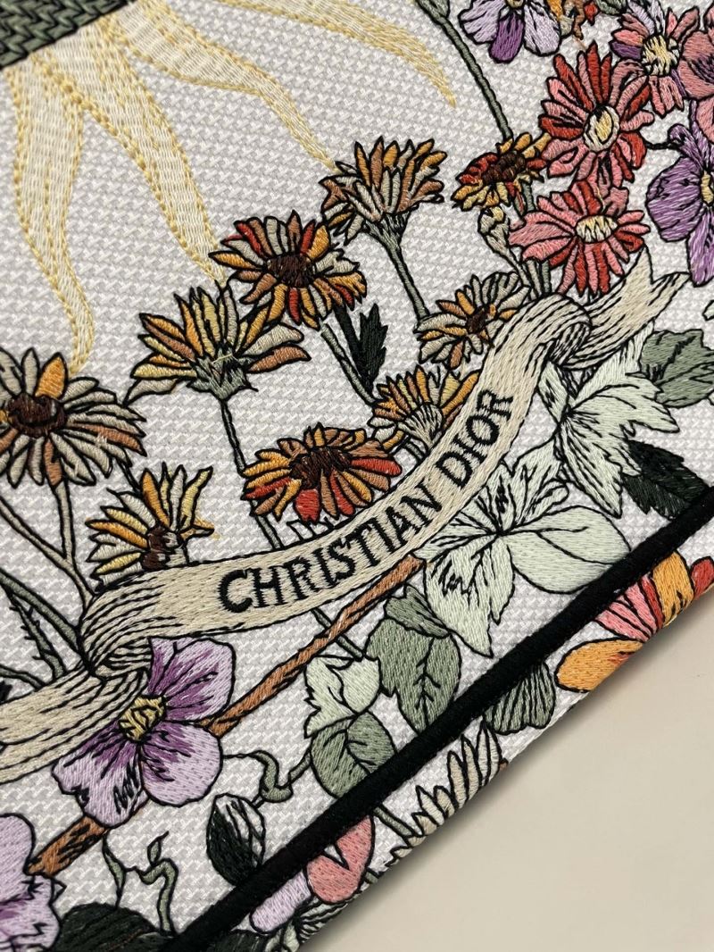 Christian Dior Shopping Bags